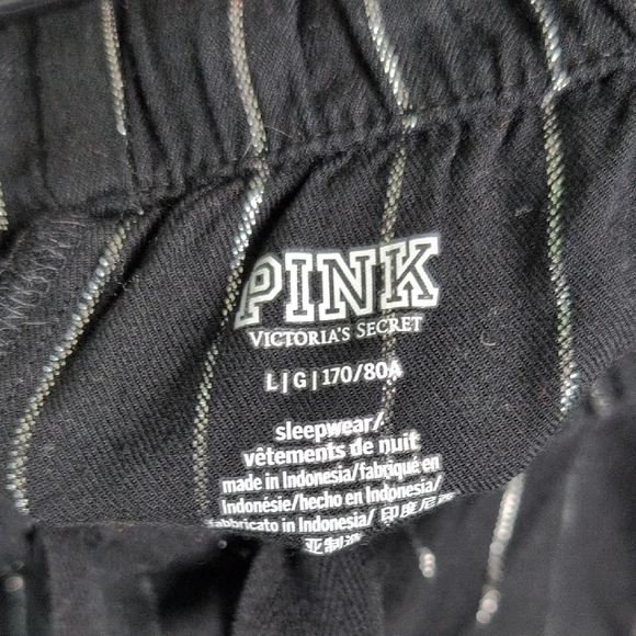 Victoria Secret/PINK.  Black  with Vertical Pinstripes. Large. EUC - Picture 4 of 5